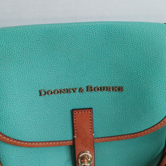 Dooney & Bourke Designer Teal Saddle Bag Flap Crossbody Purse Handbag - Picture 2 of 16